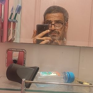 Meet your Posher, Hossein